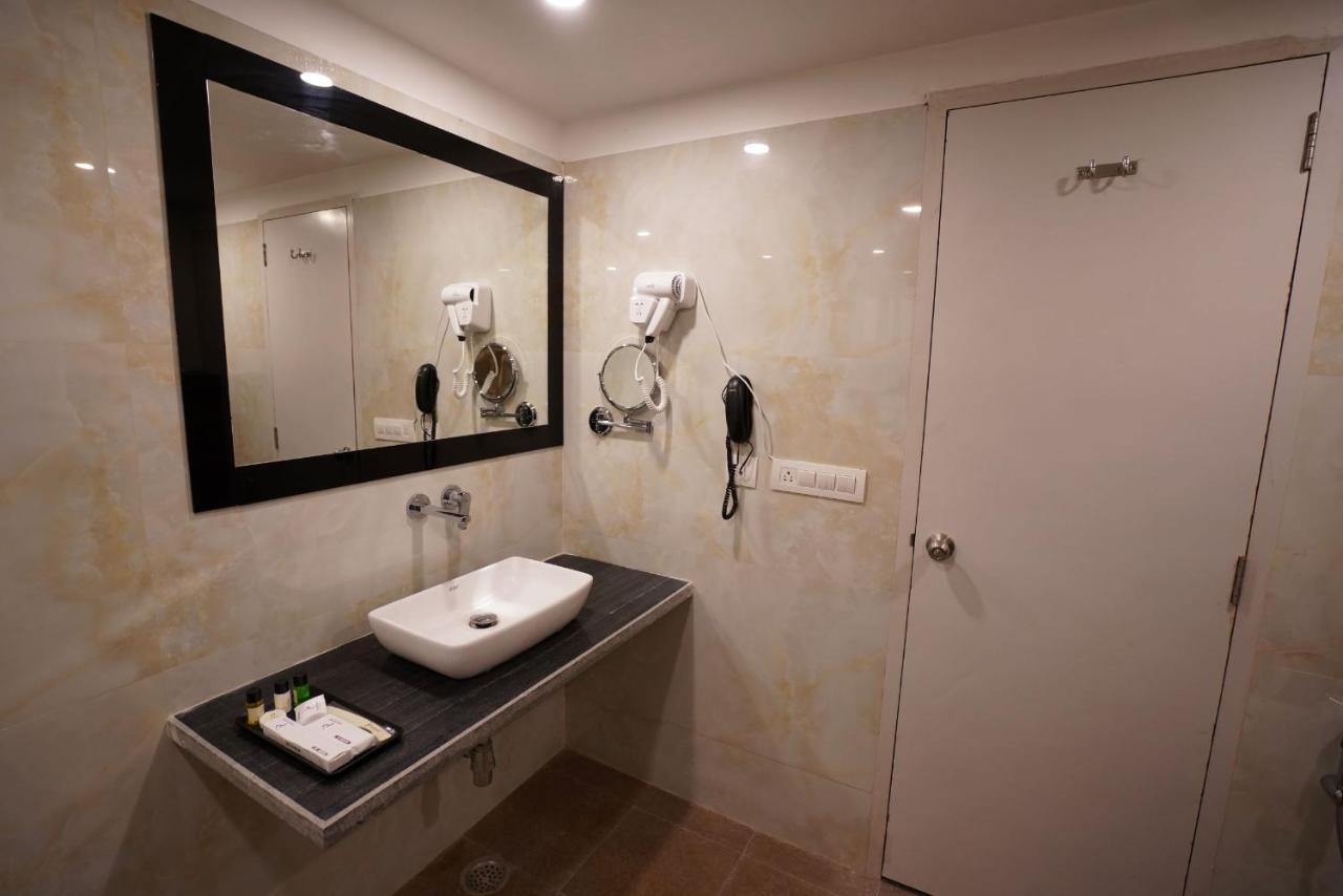 Hotel Indo Prime Dzsaipur Kültér fotó