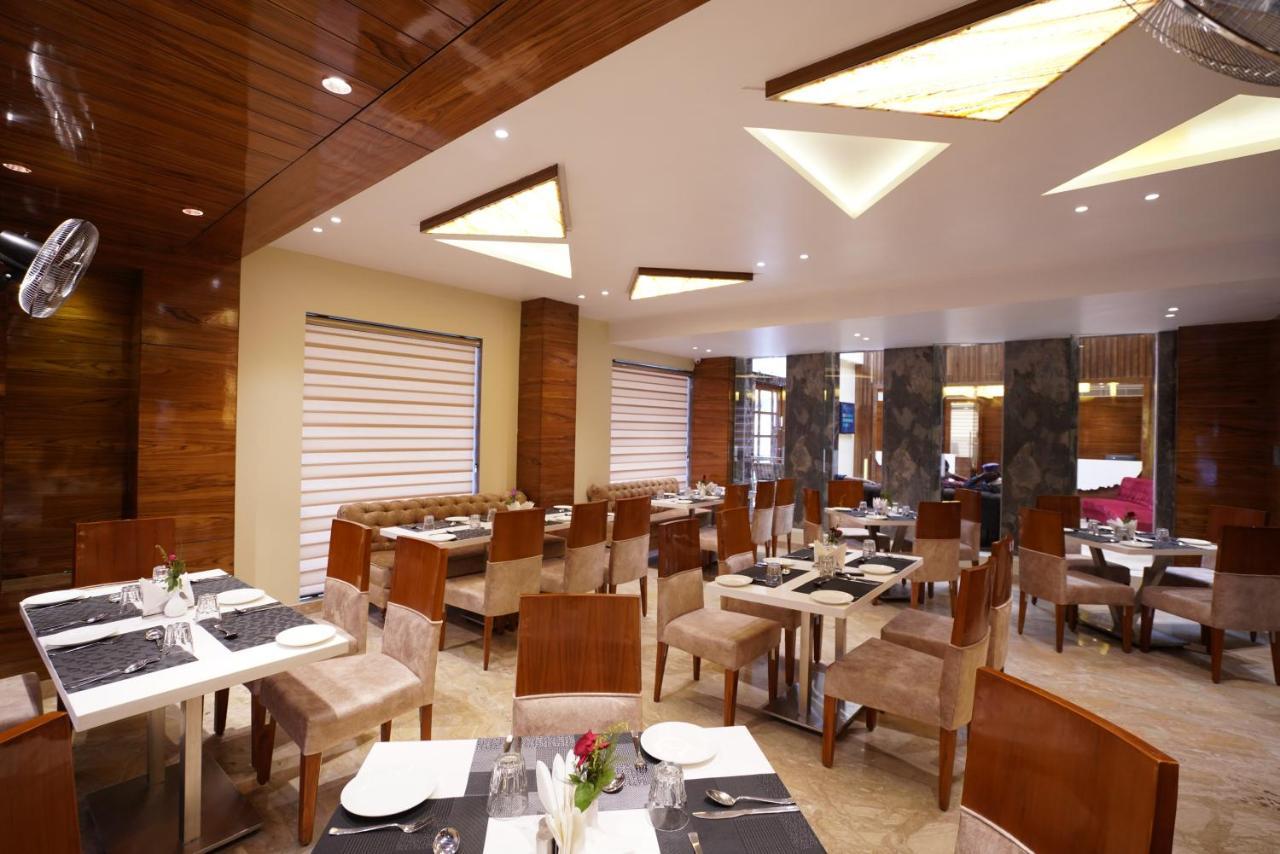 Hotel Indo Prime Dzsaipur Kültér fotó